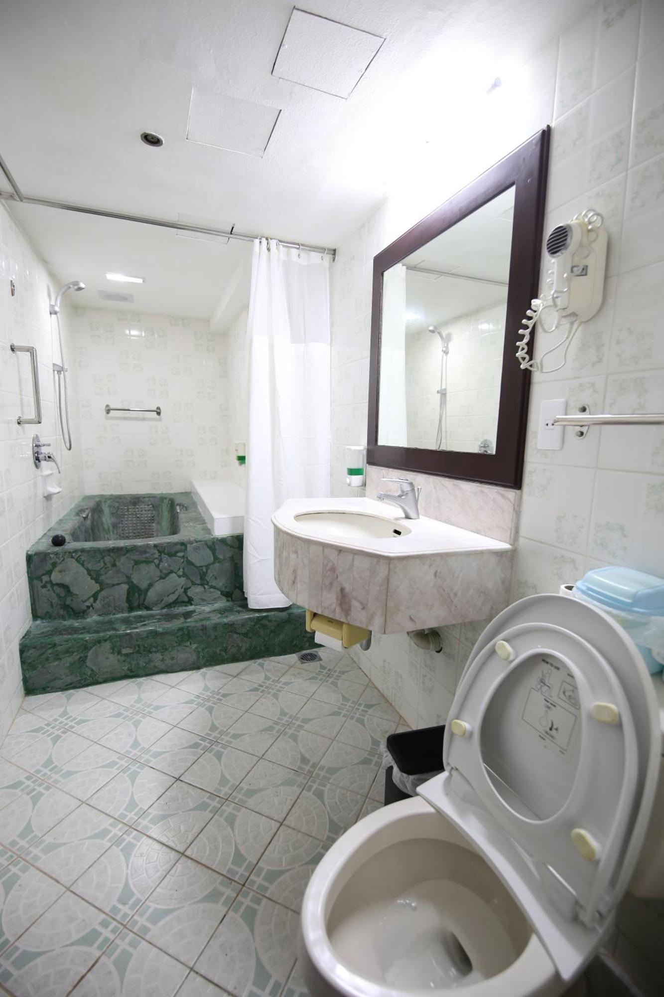 Hotel Asia Cebu Luaran gambar